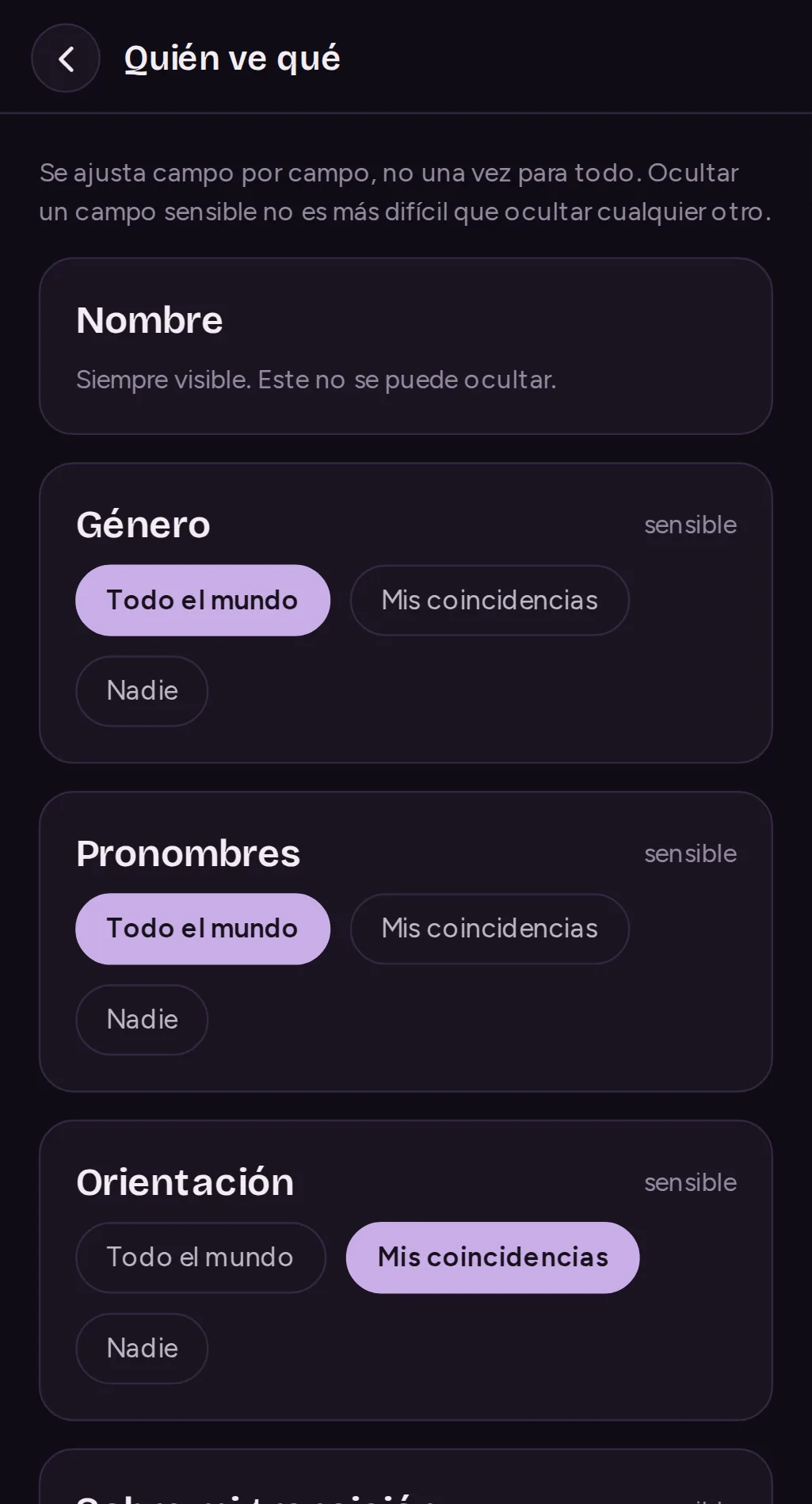 La pantalla Quién ve qué: cada campo del perfil ajustado a todo el mundo, tus matches o nadie, uno a uno.